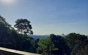 Embu Manacás da Serra